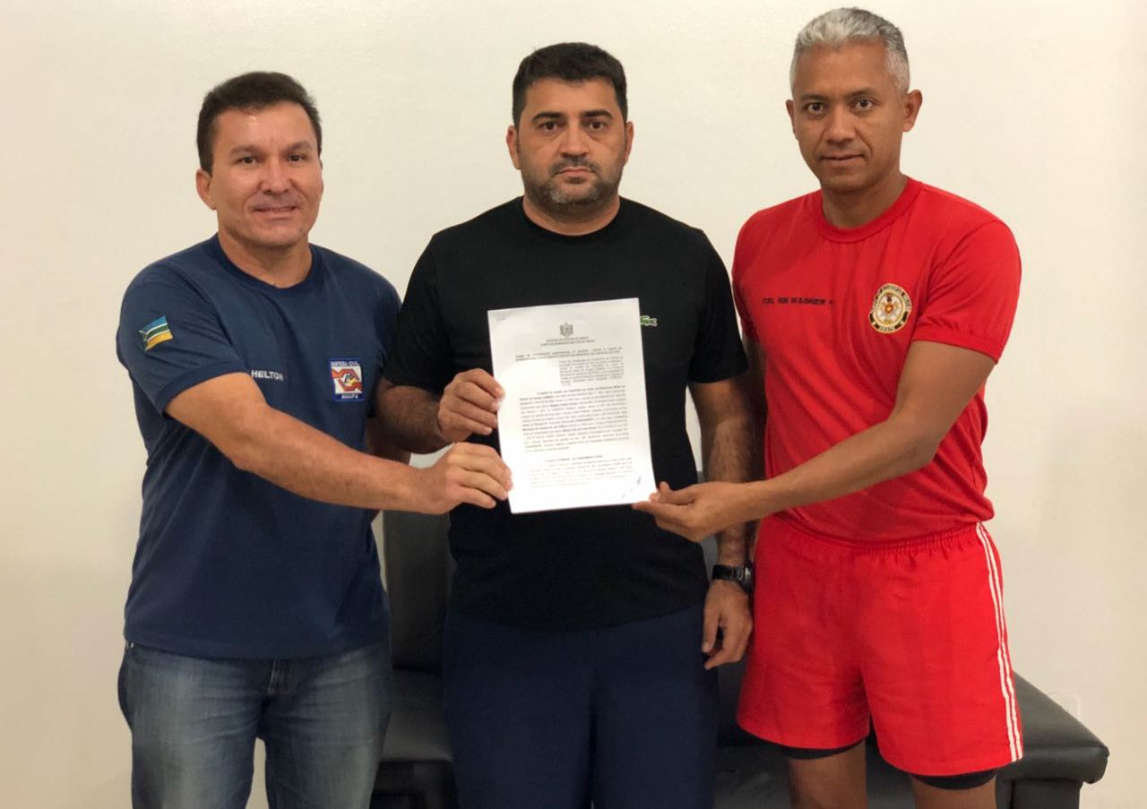 Governo e Prefeitura assinam convênio